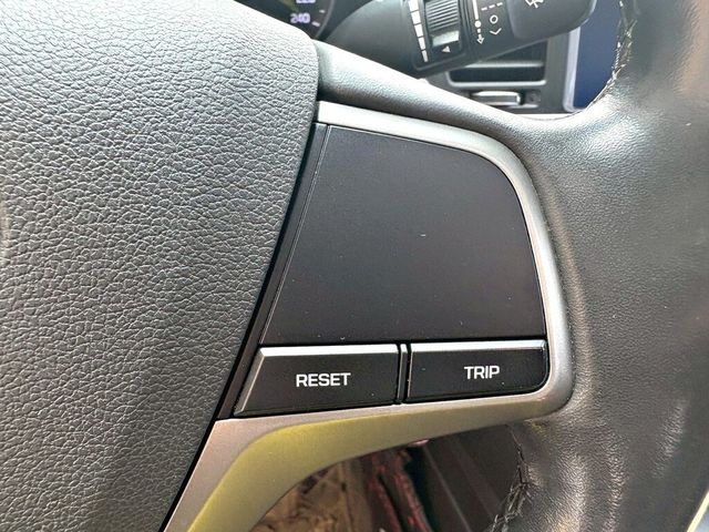 HYUNDAI現代 ELANTRA  第6張相片