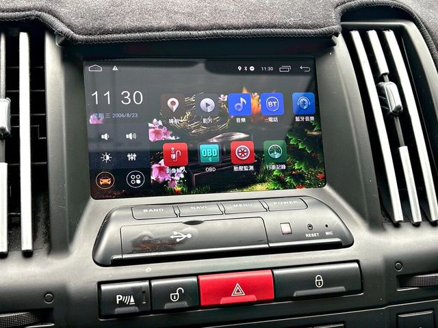 LAND ROVER路華 FREELANDER 2  第10張相片