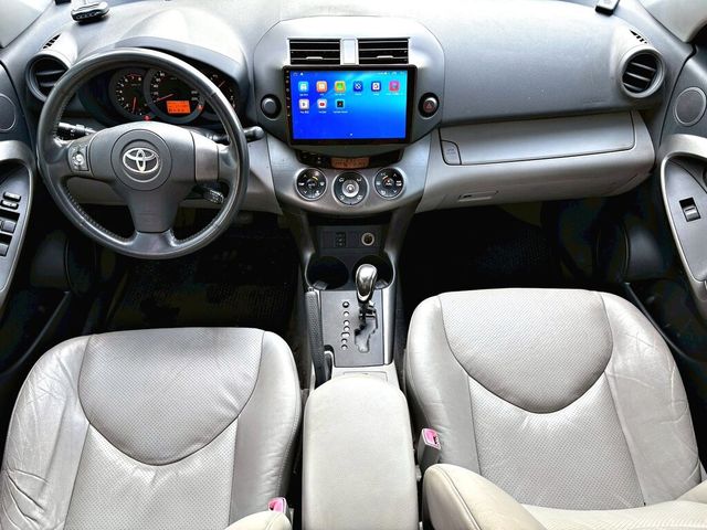 TOYOTA豐田 RAV4  第9張相片