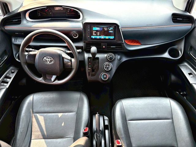 TOYOTA豐田 SIENTA  第7張相片