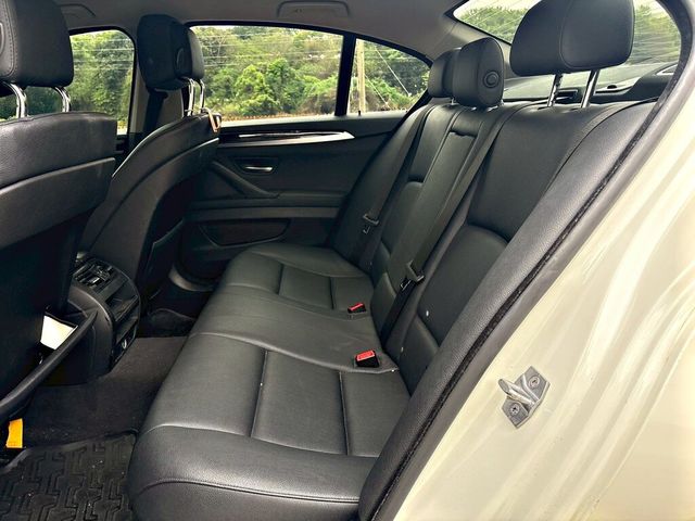 BMW寶馬 520D  第10張相片