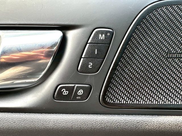 VOLVO富豪 V60  第16張相片