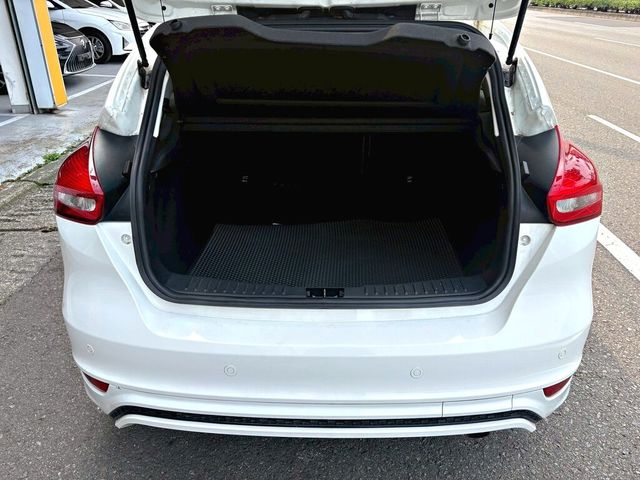 FORD福特 FOCUS  第3張相片