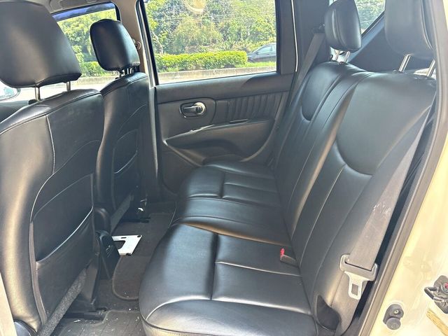 NISSAN日產 LIVINA  第6張相片