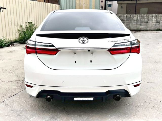 TOYOTA豐田 ALTIS  第6張相片