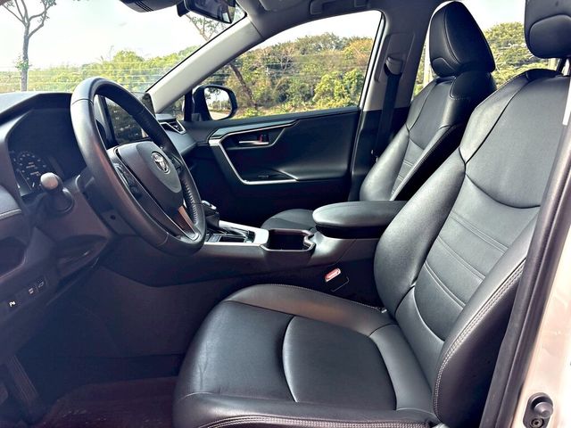 TOYOTA豐田 RAV4  第9張相片