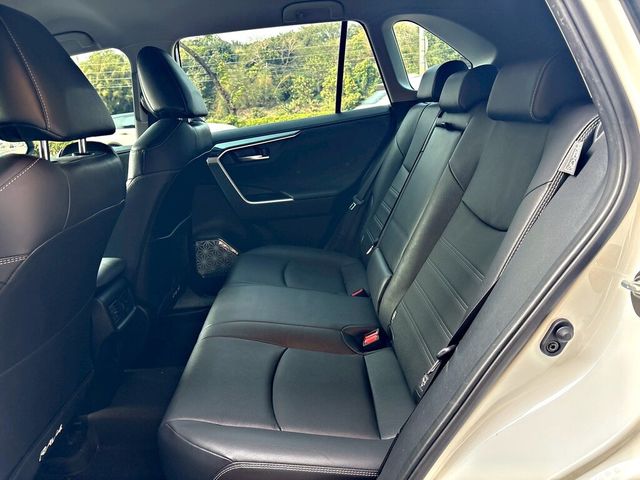 TOYOTA豐田 RAV4  第10張相片