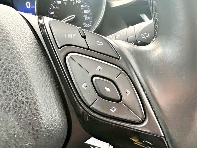 TOYOTA豐田 C-HR  第6張相片