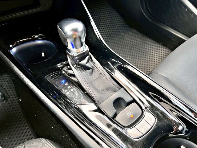 TOYOTA豐田 C-HR  第10張相片