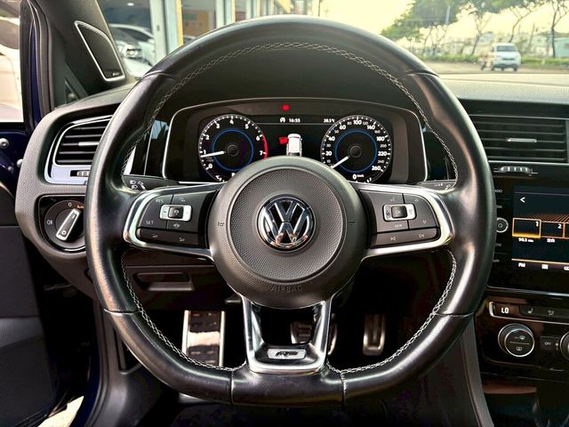 VOLKSWAGEN福斯 GOLF VARIANT  第4張相片