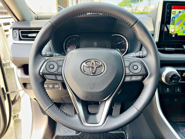 TOYOTA豐田 RAV4  第4張相片