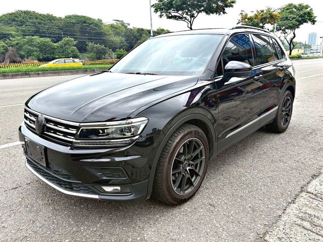 VOLKSWAGEN福斯 TIGUAN  第1張相片