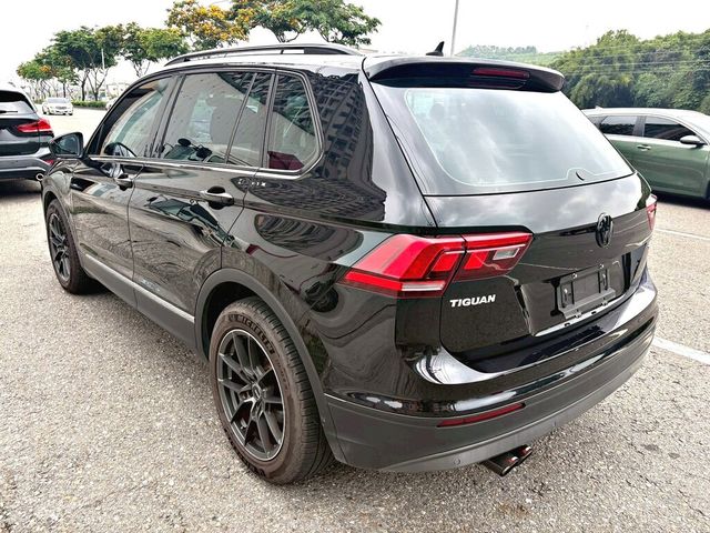 VOLKSWAGEN福斯 TIGUAN  第2張相片