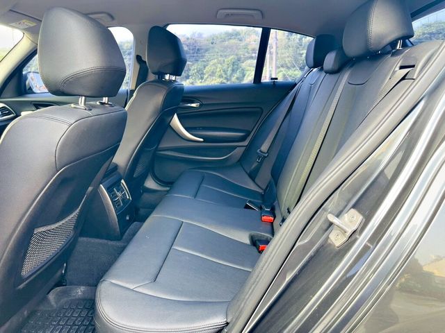 BMW寶馬 118I  第8張相片