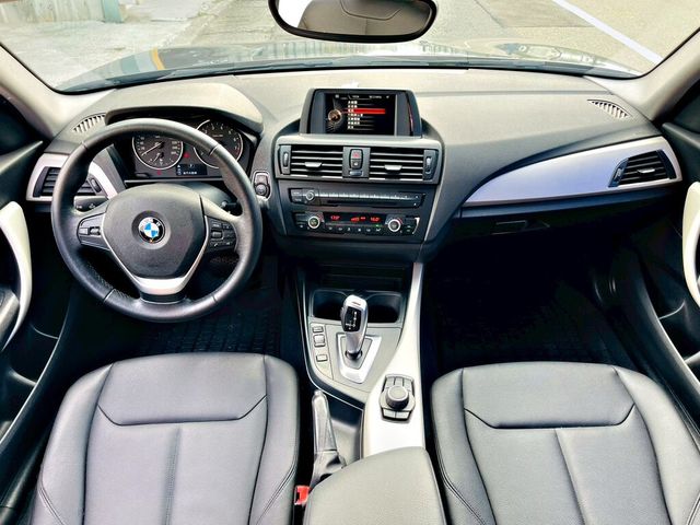 BMW寶馬 118I  第9張相片