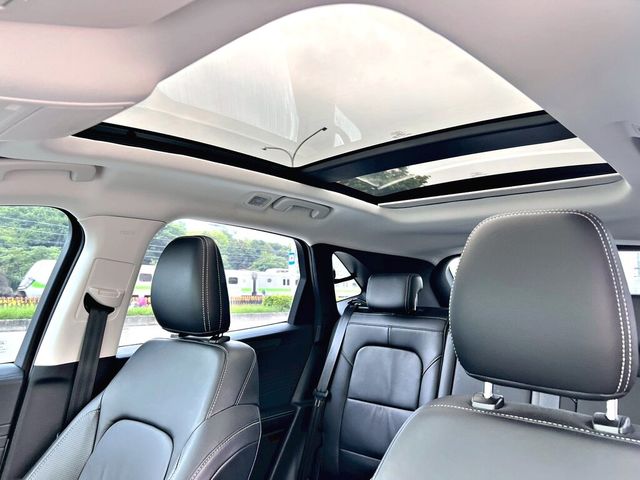 FORD福特 KUGA  第16張相片