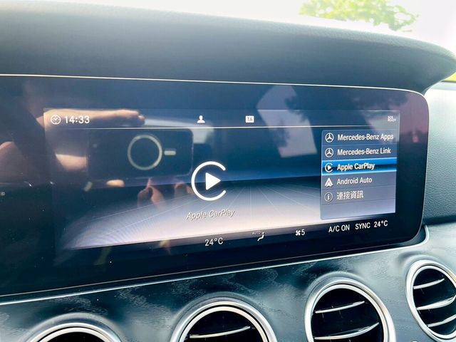 M-BENZ賓士 E300  第17張相片