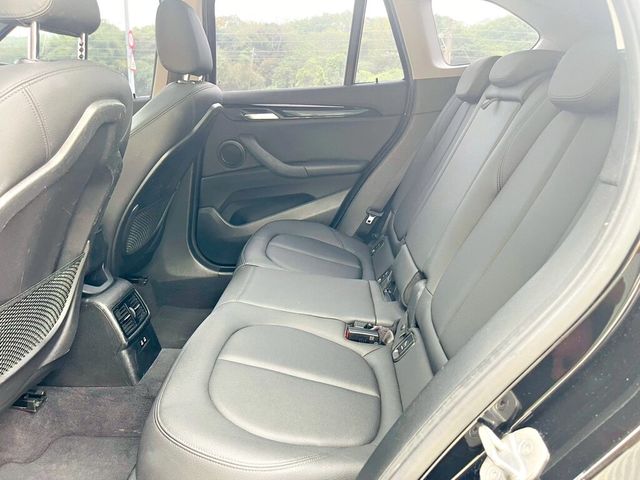 BMW寶馬 X1  第10張相片