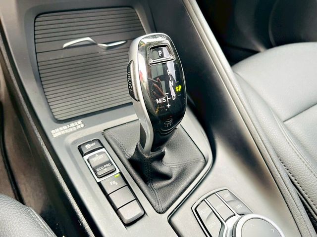 BMW寶馬 X1  第12張相片