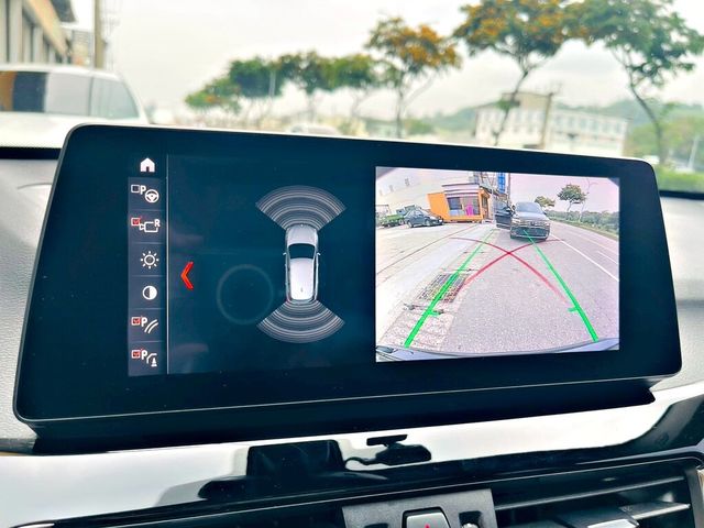 BMW寶馬 X1  第16張相片