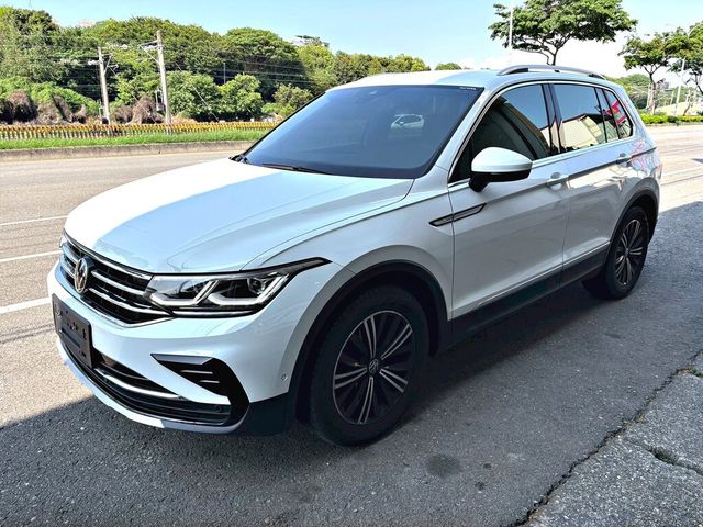 VOLKSWAGEN福斯 TIGUAN  第1張相片