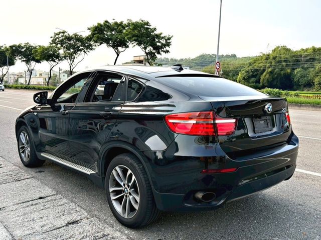BMW寶馬 X6 XDRIVE35I  第2張相片