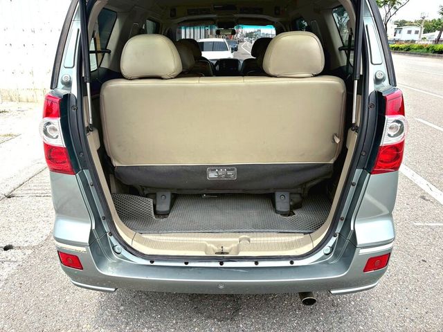 NISSAN日產 SERENA Q-RV  第3張相片