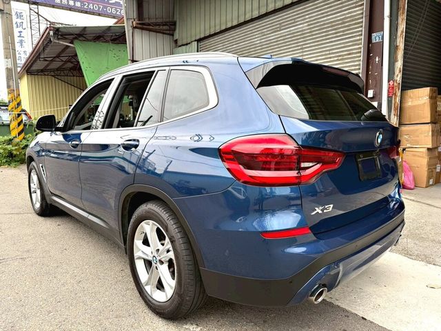 BMW寶馬 X3  第2張相片