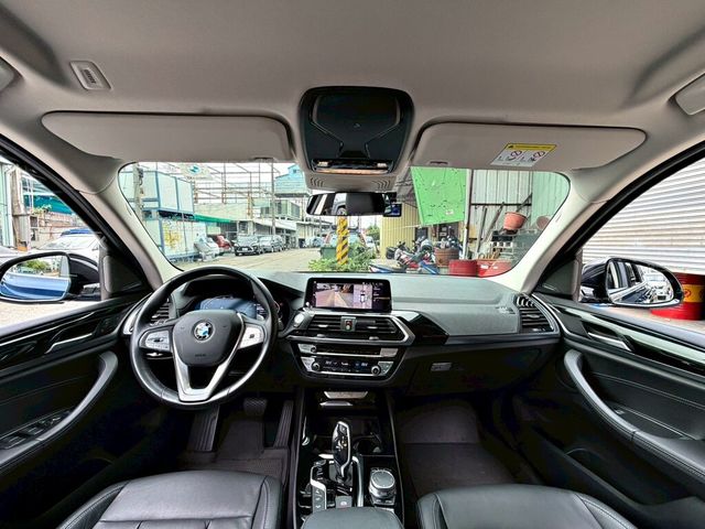 BMW寶馬 X3  第11張相片
