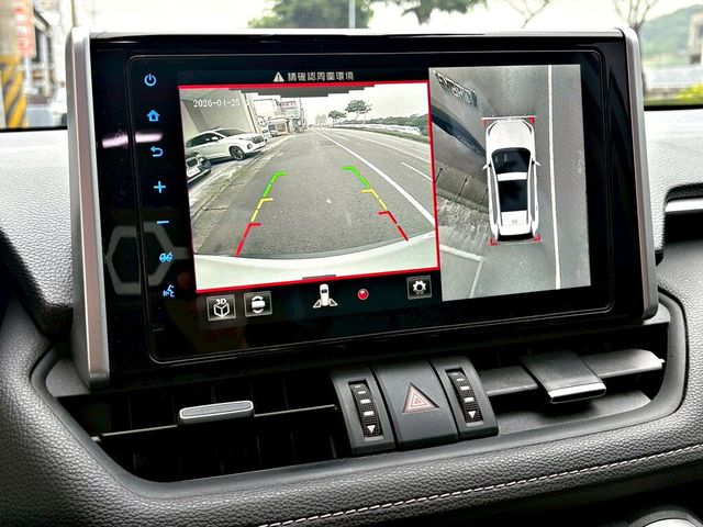 TOYOTA豐田 RAV4  第11張相片