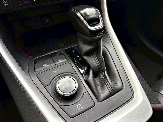 TOYOTA豐田 RAV4  第14張相片