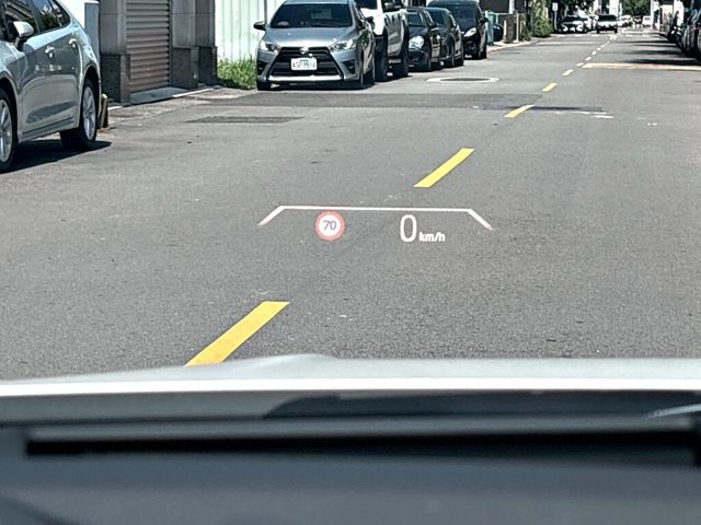 BMW寶馬 120I  第19張相片