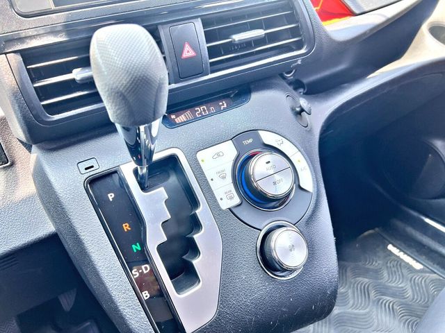 TOYOTA豐田 SIENTA  第10張相片