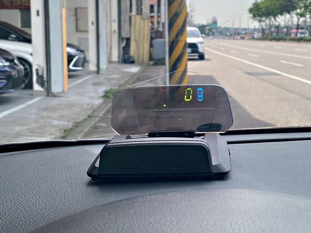 NISSAN日產 TIIDA  第16張相片