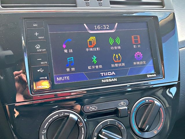 NISSAN日產 TIIDA  第12張相片