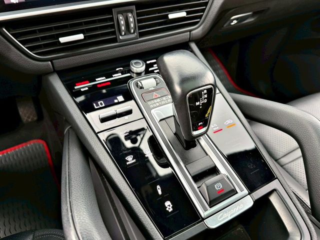 PORSCHE保時捷 CAYENNE  第12張相片