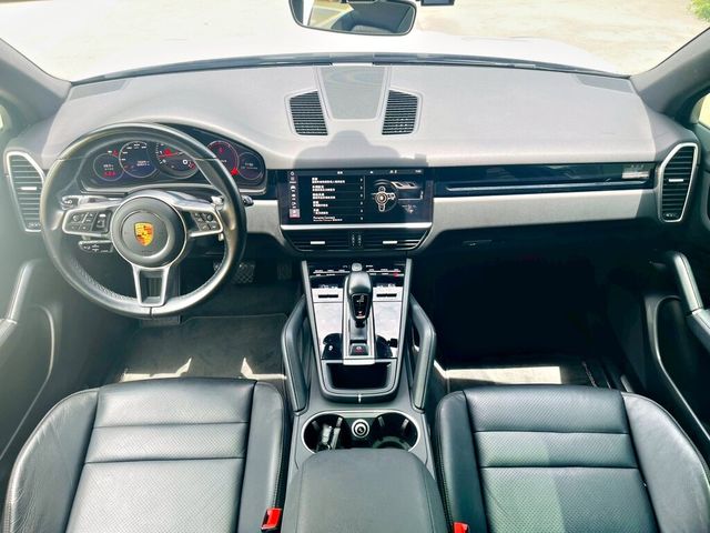 PORSCHE保時捷 CAYENNE  第11張相片