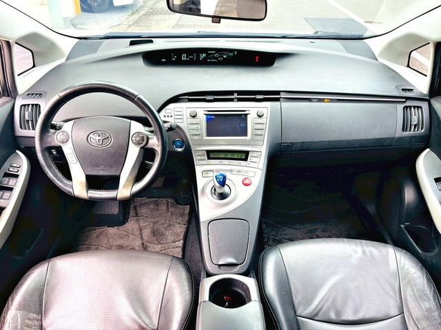 TOYOTA豐田 PRIUS  第9張相片