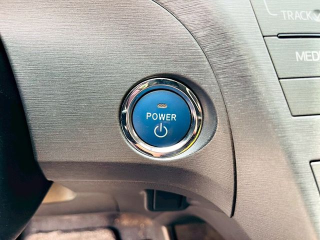 TOYOTA豐田 PRIUS  第16張相片