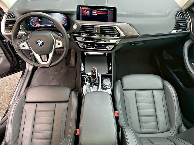 BMW寶馬 X3  第11張相片