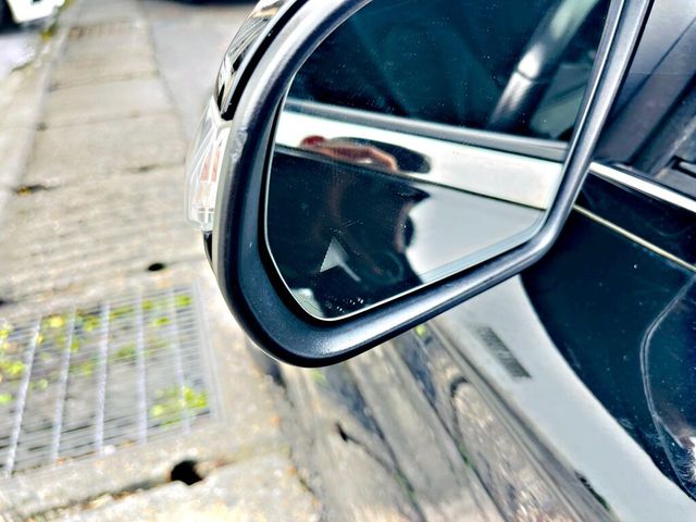 M-BENZ賓士 C300  第20張相片