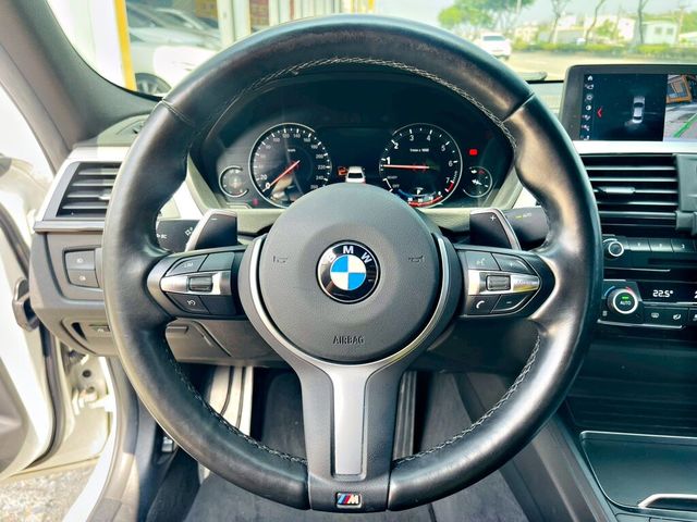 BMW寶馬 320I  第4張相片