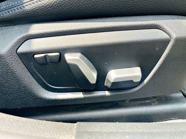 BMW寶馬 320I  第20張相片