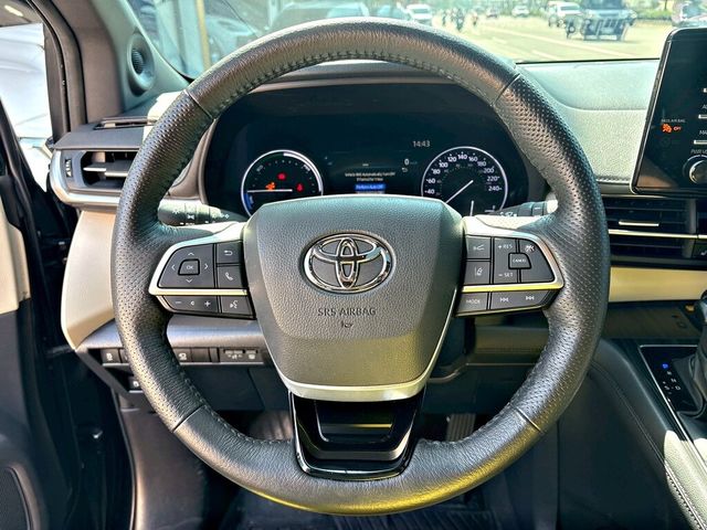 TOYOTA豐田 SIENNA  第4張相片