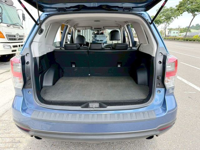 SUBARU速霸陸 FORESTER  第3張相片