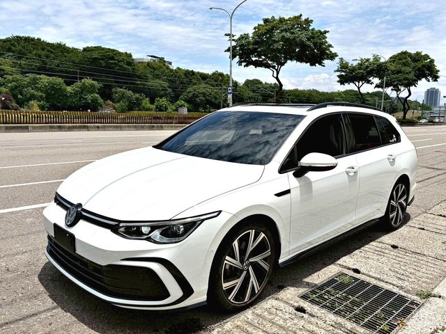VOLKSWAGEN福斯 GOLF VARIANT  第1張相片
