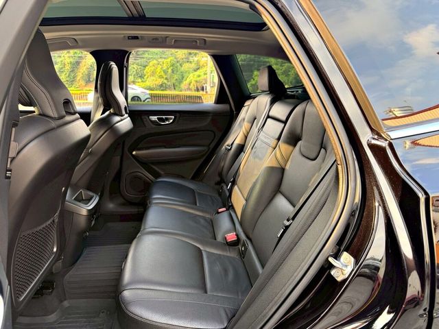 VOLVO富豪 XC60  第8張相片