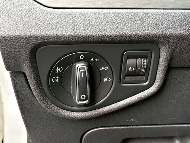 VOLKSWAGEN福斯 TOURAN  第18張相片