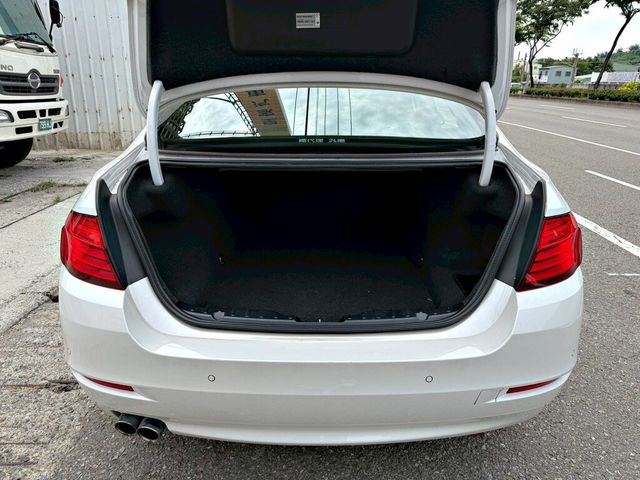 BMW寶馬 520D  第3張相片