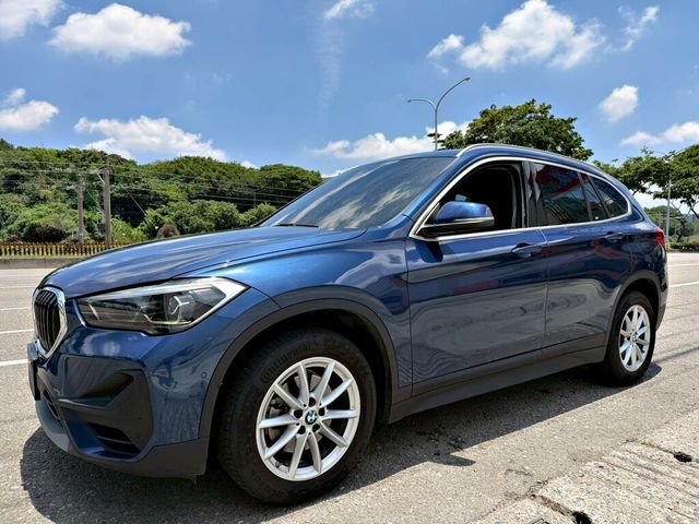 BMW寶馬 X1  第1張相片